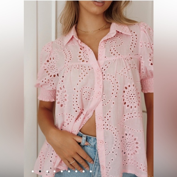 Petal & Pup Pink Janelle Eyelet Top XS NEW - Picture 3 of 12